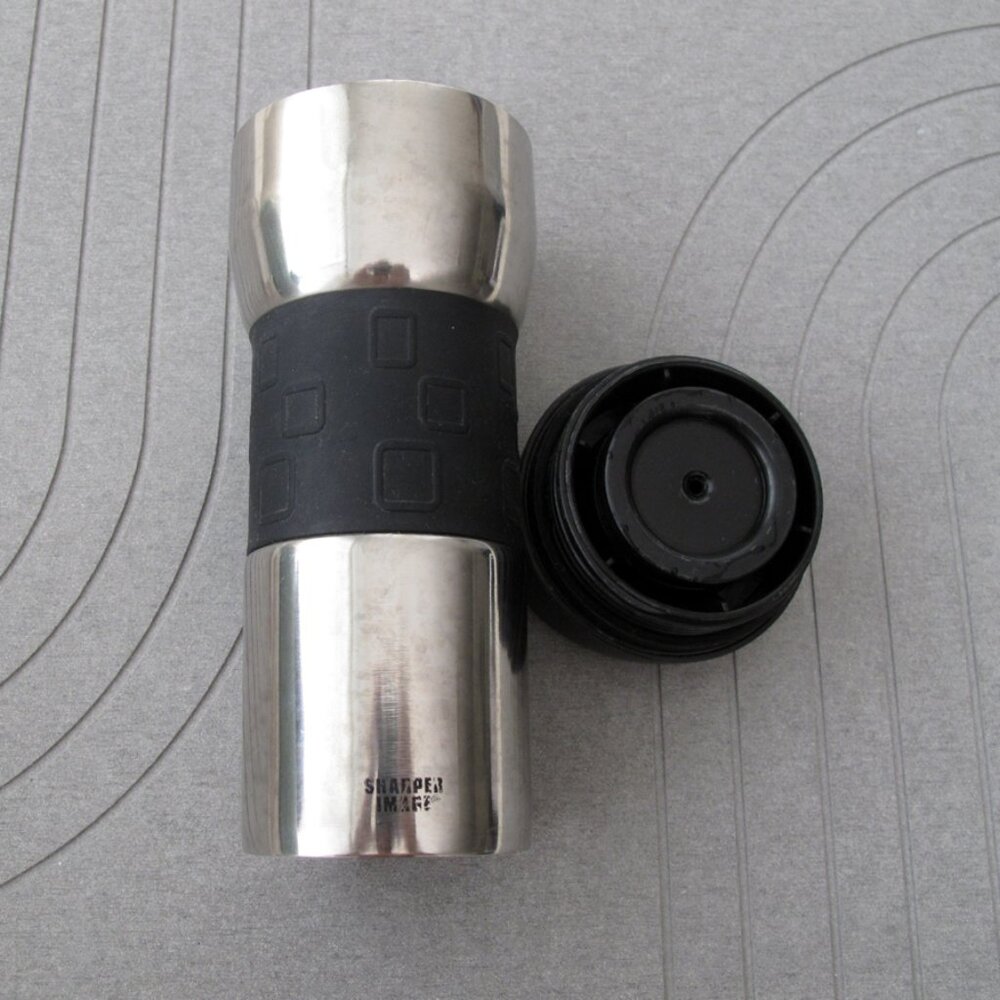 SHARPER IMAGE Thermos STAINLESS Steeel M-UG, black with silicone